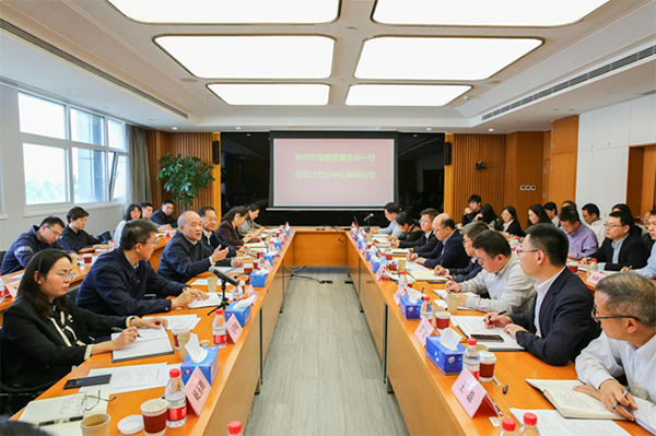窦主任调研.jpg 窦主任调研.jpg